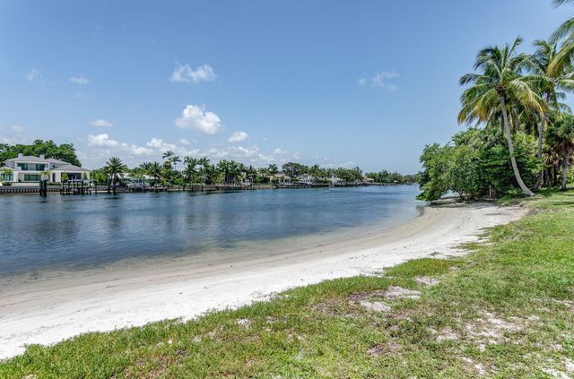 1208 Islamorada Drive, Jupiter, FL 33458