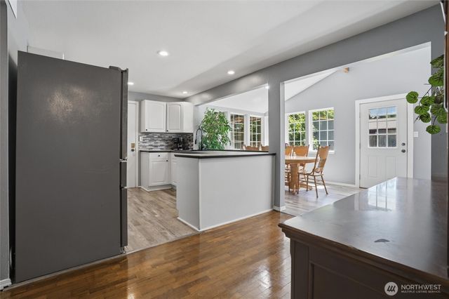 3220 SE Azalea Avenue, Port Orchard, WA 98366
