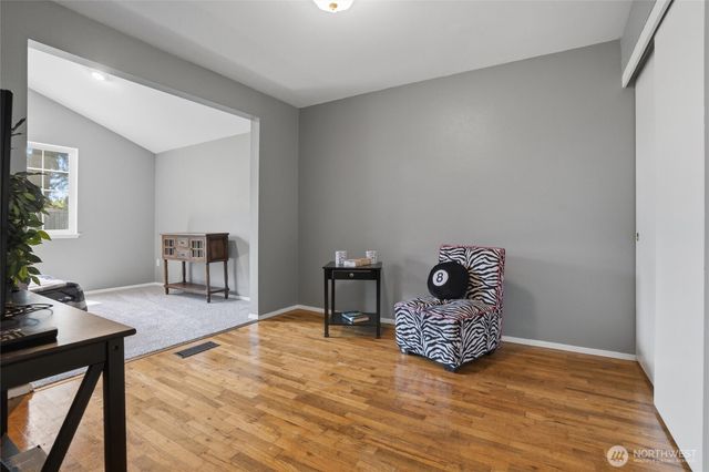 3220 SE Azalea Avenue, Port Orchard, WA 98366