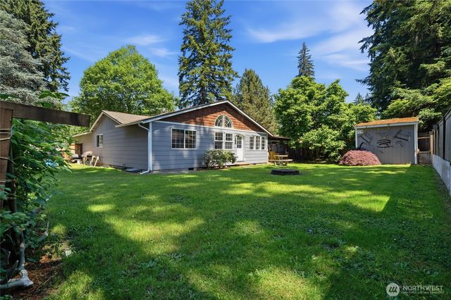 3220 SE Azalea Avenue, Port Orchard, WA 98366