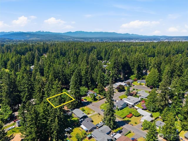 3220 SE Azalea Avenue, Port Orchard, WA 98366