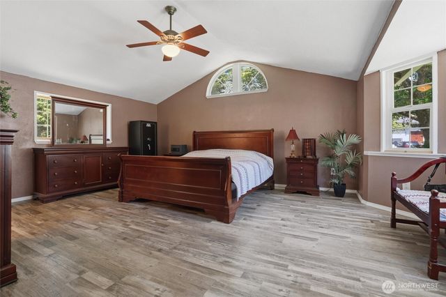 3220 SE Azalea Avenue, Port Orchard, WA 98366