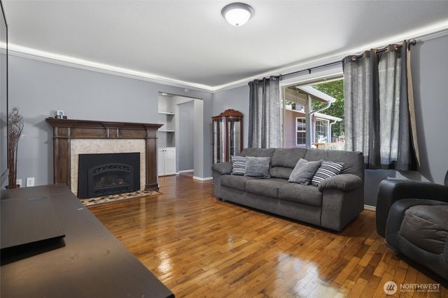 3220 SE Azalea Avenue, Port Orchard, WA 98366