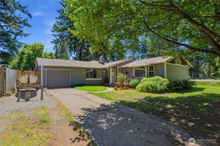 3220 SE Azalea Avenue, Port Orchard, WA 98366
