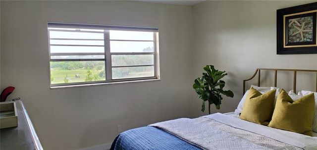 5100 SW 90th Avenue 406, Cooper City, FL 33328