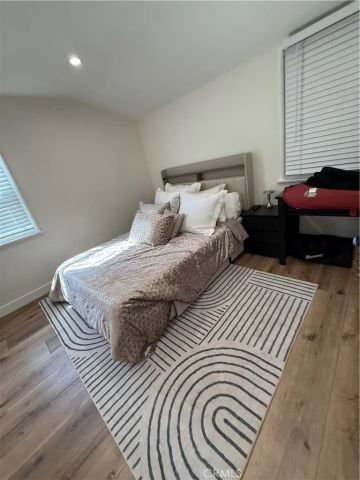 5247 Buffalo Avenue, Sherman Oaks, CA 91401