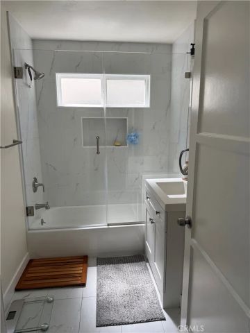 5247 Buffalo Avenue, Sherman Oaks, CA 91401