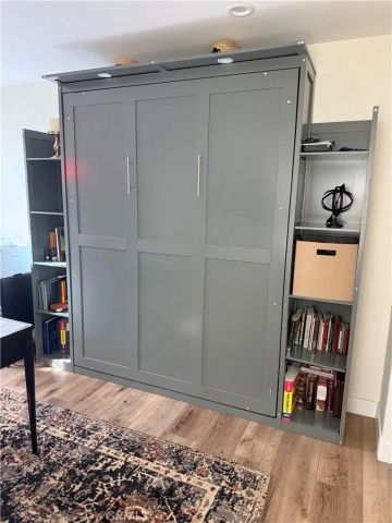 5247 Buffalo Avenue, Sherman Oaks, CA 91401