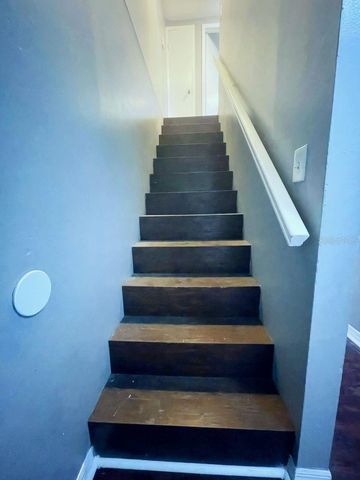 2507 W VIRGINIA AVENUE D, Tampa, FL 33607