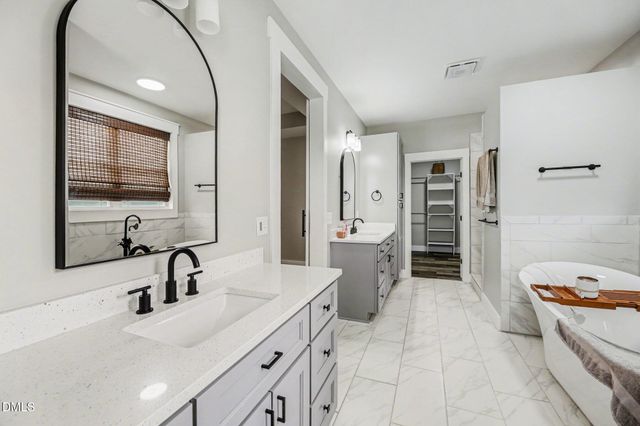 127 Morgan Drive, Zebulon, NC 27597