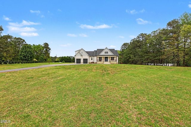 127 Morgan Drive, Zebulon, NC 27597