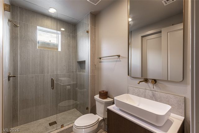 5216 Fading Sunset Drive, Las Vegas, NV 89135