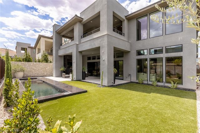 5216 Fading Sunset Drive, Las Vegas, NV 89135