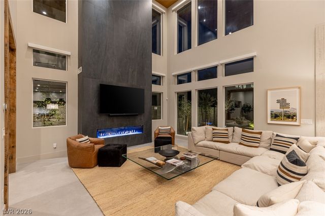 5216 Fading Sunset Drive, Las Vegas, NV 89135