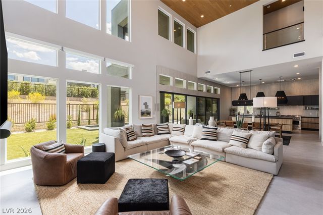 5216 Fading Sunset Drive, Las Vegas, NV 89135