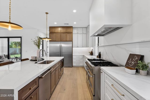 6818 N 13TH Street, Phoenix, AZ 85014