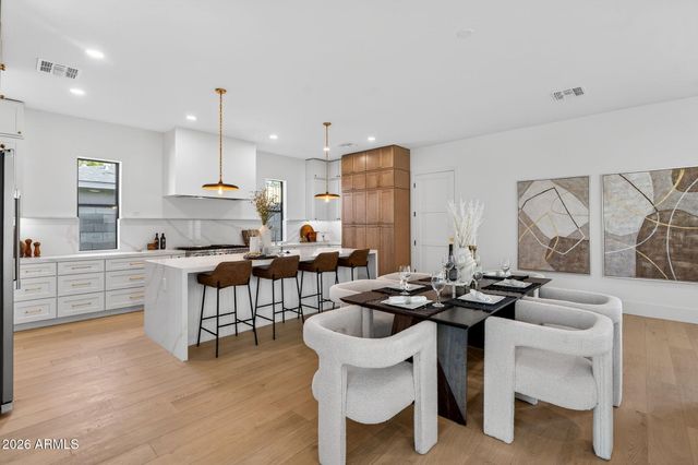 6818 N 13TH Street, Phoenix, AZ 85014