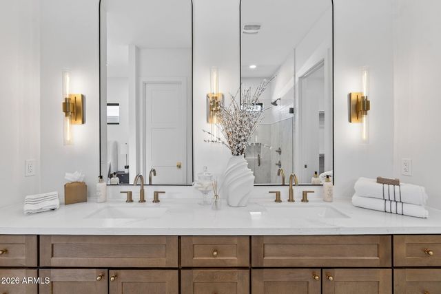 6818 N 13TH Street, Phoenix, AZ 85014