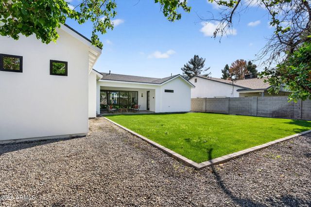 6818 N 13TH Street, Phoenix, AZ 85014