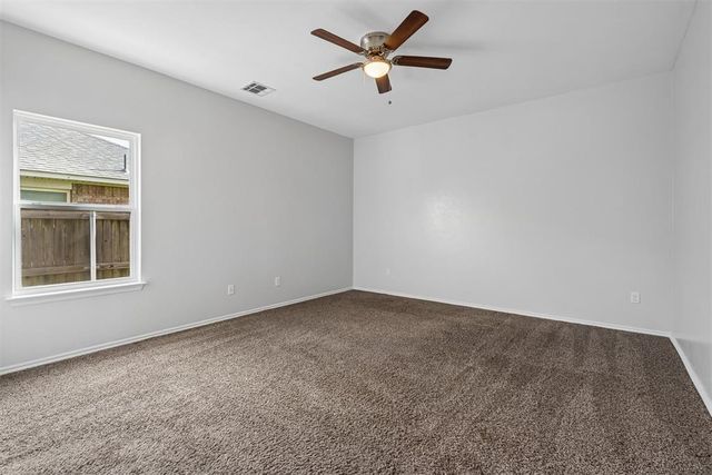 2812 Sunberry Way, Yukon, OK 73099