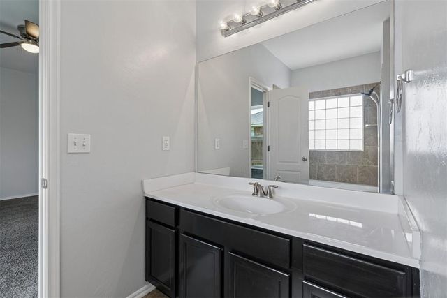 2812 Sunberry Way, Yukon, OK 73099