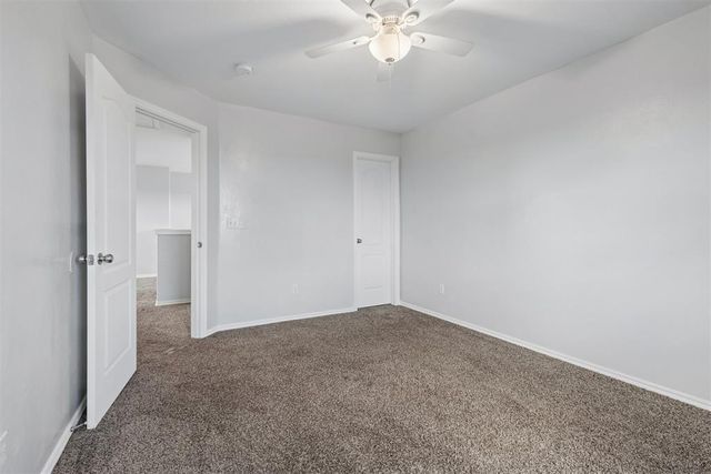 2812 Sunberry Way, Yukon, OK 73099