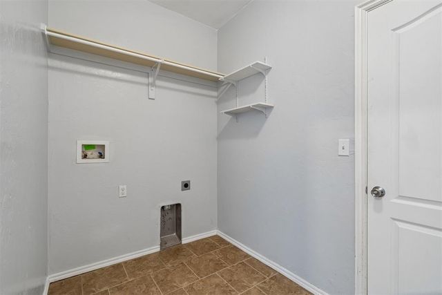 2812 Sunberry Way, Yukon, OK 73099