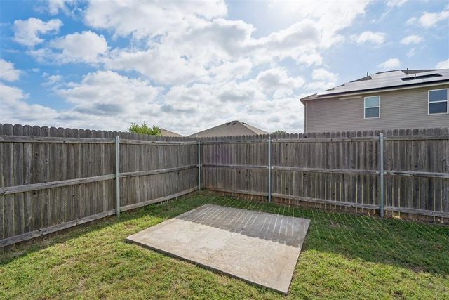 2812 Sunberry Way, Yukon, OK 73099