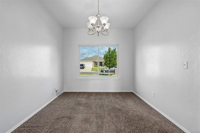 2812 Sunberry Way, Yukon, OK 73099