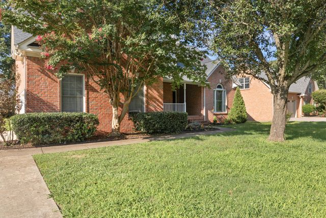 219 Savannah Rdg, Murfreesboro, TN 37127