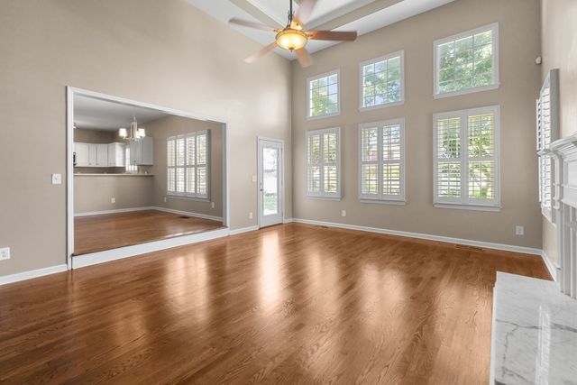 219 Savannah Rdg, Murfreesboro, TN 37127