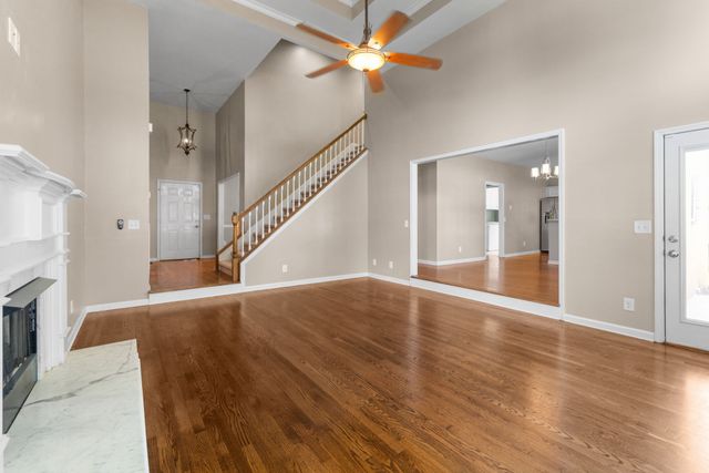 219 Savannah Rdg, Murfreesboro, TN 37127