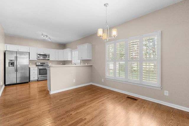 219 Savannah Rdg, Murfreesboro, TN 37127