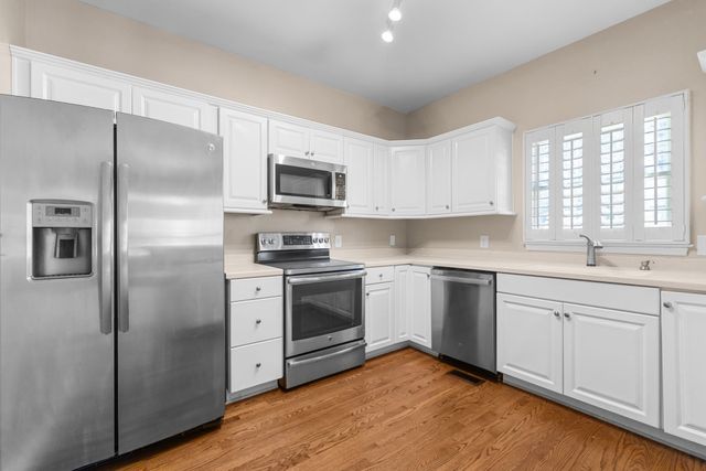219 Savannah Rdg, Murfreesboro, TN 37127