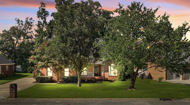 219 Savannah Rdg, Murfreesboro, TN 37127