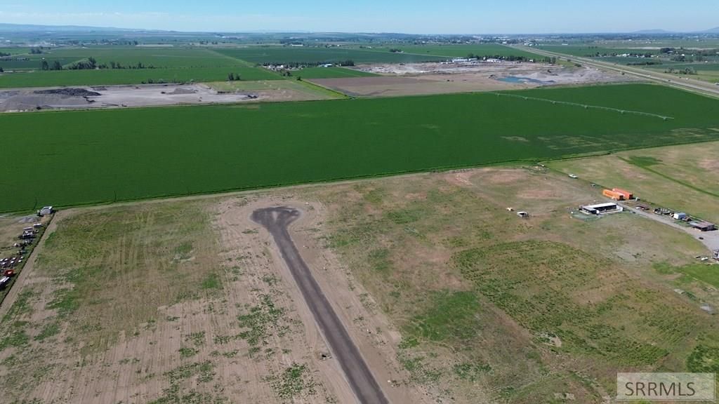Image 3 of property listing at 290 Heritage Way, St Anthony, ID 83445