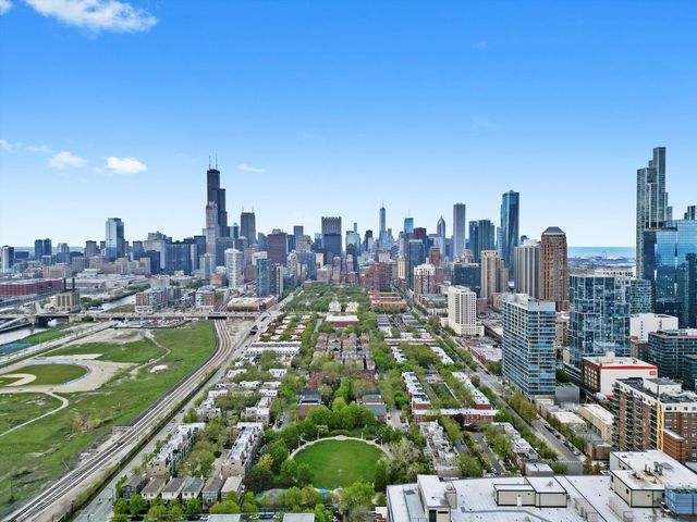 1530 S State Street 1009, Chicago, IL 60605