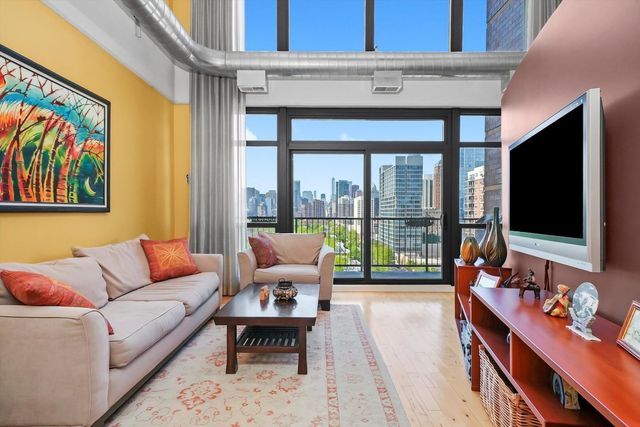 1530 S State Street 1009, Chicago, IL 60605