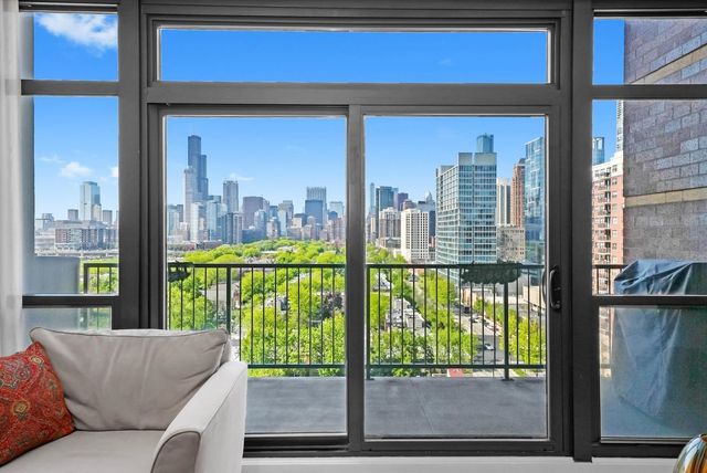 1530 S State Street 1009, Chicago, IL 60605