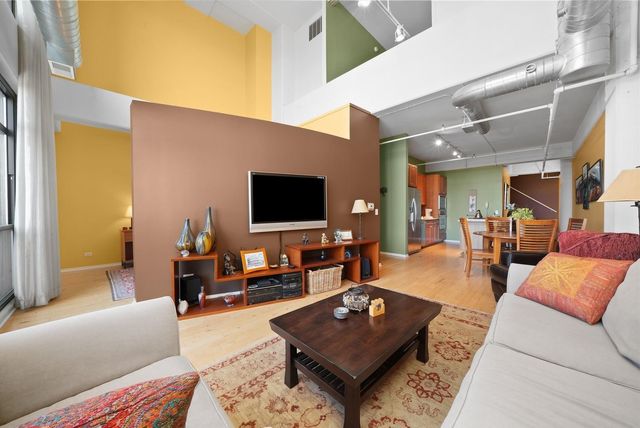 1530 S State Street 1009, Chicago, IL 60605