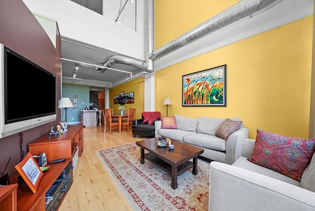 1530 S State Street 1009, Chicago, IL 60605