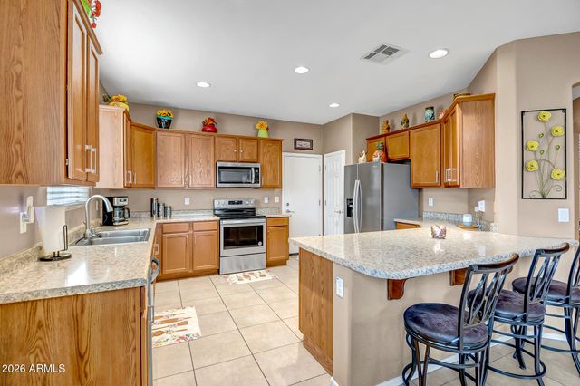 15102 W TURNEY Avenue, Goodyear, AZ 85395