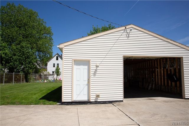 71 Goembel Avenue, Buffalo, NY 14211