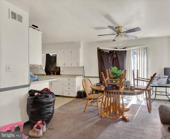 1254 KENNEDY CT, Chambersburg, PA 17202