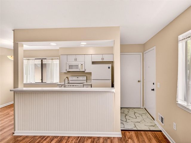 154 Milrace Drive, East Rochester, NY 14445