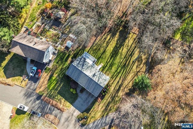 9 Cherry Place, Hillsdale, NJ 07642