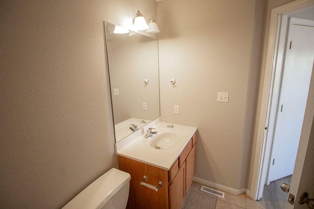 5301 SILVER MILL DR, Columbia, MO 65202