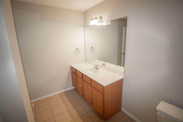 5301 SILVER MILL DR, Columbia, MO 65202