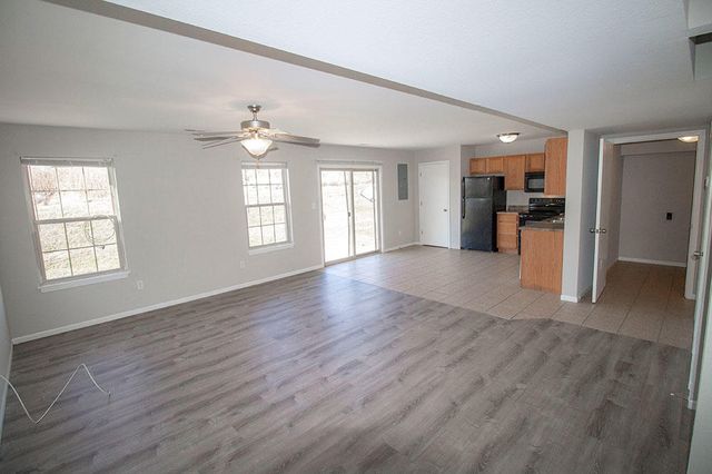 5301 SILVER MILL DR, Columbia, MO 65202