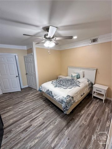 911 Crosby Street, Savannah, GA 31415